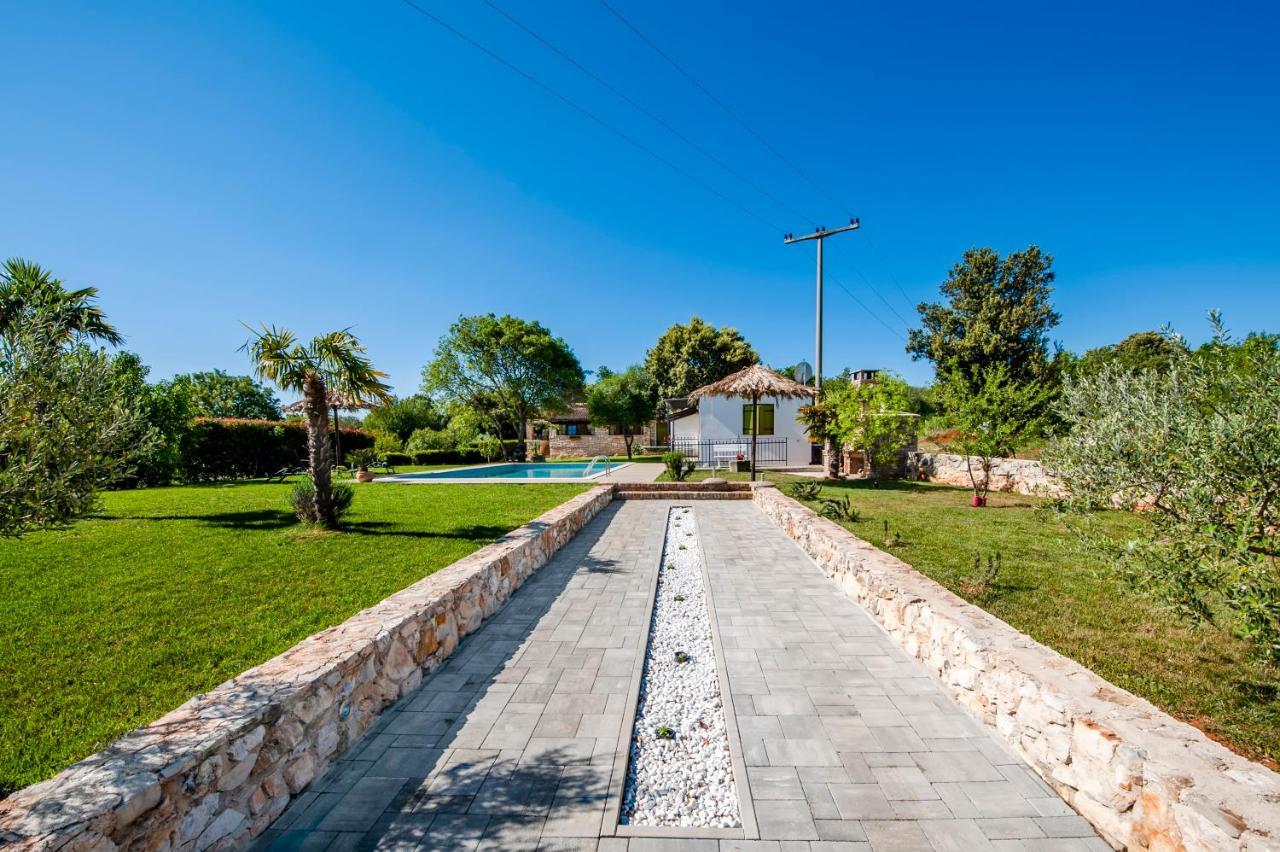 Villa Antica Ровінь Екстер'єр фото